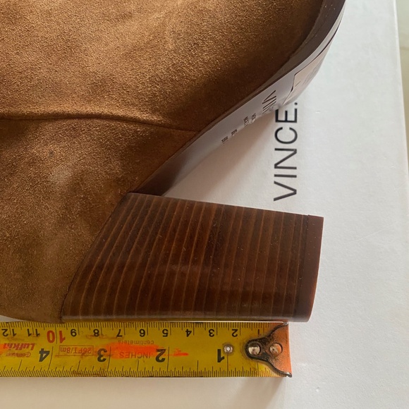 VINCE brown suede ankle boots, size 8 - Picture 3 of 10